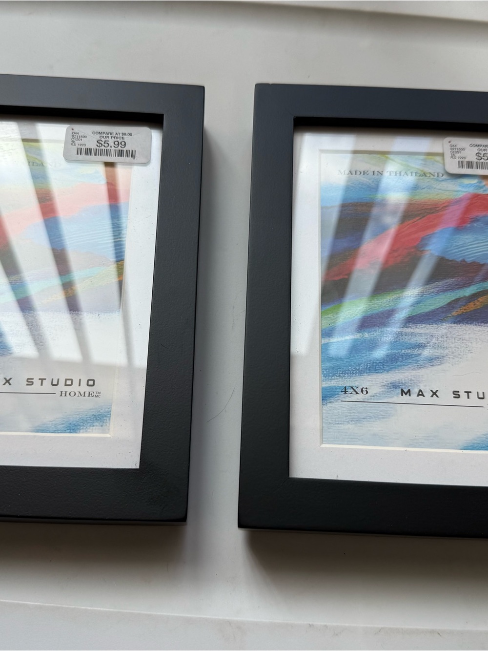 Max Studio Black 4x6 Photo Frame with White Mat